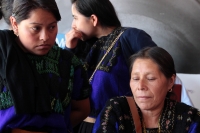 Jueves 11 de enero del 2018. Tuxtla Gutiérrez.  Familiares de los detenidos durante el desalojo de los manifestantes de San Pedro Chenalho en conferencia de prensa piden la libertad de los detenidos