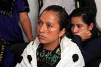 Jueves 11 de enero del 2018. Tuxtla Gutiérrez.  Familiares de los detenidos durante el desalojo de los manifestantes de San Pedro Chenalho en conferencia de prensa piden la libertad de los detenidos