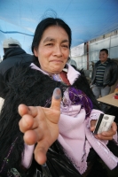Domingo 21 de noviembre. Las elecciones extraordinarias para el elección del presidente municipal de San Juan Chamula se llevan a cabo esta mañana en los parajes y comunidades de esta localidad de los altos de Chiapas.