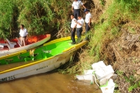 Trece turistas sufrieron golpes y lesiones cuando una lancha se accidentó en la cercanía de Chiapa de Corzo después de realizar un recorrido en el Cañón del Sumidero. Lo sobrevivientes relataron que el lanchero perdió el control y se impacto en un tronco 