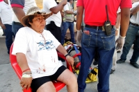 Trece turistas sufrieron golpes y lesiones cuando una lancha se accidentó en la cercanía de Chiapa de Corzo después de realizar un recorrido en el Cañón del Sumidero. Lo sobrevivientes relataron que el lanchero perdió el control y se impacto en un tronco 