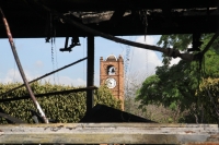 Lunes 7 de agosto del 2017. Chiapa de Corzo. Un autobús y varios vehículos son incendiados al término de la jornada de violencia donde fueran retenidos varios elementos policiacos el día de ayer.