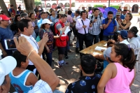Domingo 13 de agosto del 2017. Chiapa de Corzo. Durante la manifestación de solidaridad de organizaciones sociales al pueblo chiapacorceño, los habitantes hablan sobre el temor causado a quienes utilizan las redes sociales como medio de comunicación por l