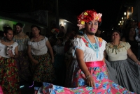 Sábado 14 de enero del 2017. Chiapa de Corzo. Las Chuntá son personajes vestidos a la usanza de las mujeres indígenas de la de presión central de Chiapas quienes recorren las calles de esta colonial ciudad de la ribera del rio Grijalva gritando vivas y ba