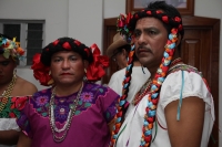 Jueves 8 de enero del 2016. Chiapa de Corzo. Las Chuntaes. Los danzantes bailan y gritan en las calles de esta comunidad de la ribera del Grijalva dando inicio a los festejos de las festividades de enero en esta localidad ubicada a 17 kilometros de la cap