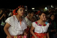 Domingo 10 de diciembre del 2016. Chiapa de Corzo. El grupo de estudiantes y maestros del CONALEP-Chiapa de Corzo, realiza el tradicional recorrido de Chuntaes por las principales calles y ermitas de esta colonial ciudad de la ribera del Rio Grijalva.