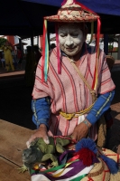 Martes 24 de mayo del 2016. Suchiapa. La Danza del Calalá es representada por los jóvenes de la comunidad quienes recorren las ermitas gritando y acompañando  las ofrendas en las fiestas patronales del Corpus Christi.