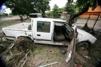 Viernes 20 de agosto. Elementos del ejército mexicano prestan ayuda a las autoridades de educación para la limpieza de varios planteles educativos afectados en sus instalaciones y vehÃculos por las lluvias de esta semana en la ciudad de Tuxtla Gutiérrez, Viernes 20 de agosto. Elementos del ejército mexicano prestan ayuda a las autoridades de educación para la limpieza de varios planteles educativos afectados en sus instalaciones y vehÃculos por las lluvias de esta semana en la ciudad de Tuxtla Gutiérrez,