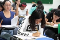 Martes 2 5 de junio del 2019. Tuxtla Gutiérrez. Esta mañana, los estudiantes y aspirantes a nuevo ingreso presentan los exámenes de admisión para el Colegio de Bachilleres de Chiapas.