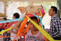 Jueves 2 de marzo del 2017. Ocosocuautla de Espinosa. El carnaval Zoque coiteco termina este día cuando los caporales entregan una cabeza de cerdo en el cohuina donde se realiza el baile de agradecimiento por el servicio prestado durante los días de feste