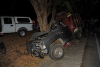 Carretera el Aeropuerto a Galecio Narcia   1900hrs        Cesar  Armando  Gumeta Gumeta aproximadamente 30 años de edad  conducía  camioneta nissan tipo estaquitas con matricula DA 33 582 con rejas de guayabas presuntamente ebrio se salió de la cinta asfá