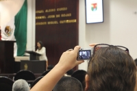 Jueves 2 de junio. Los diputados del Congreso Local durante la sesión de este medio dÃa donde se realizan las reformas constitucionales, las desincorporaciones de algunos predios municipales y se destaca la labor de la Marina y de las PolicÃas Federales e Jueves 2 de junio. Los diputados del Congreso Local durante la sesión de este medio dÃa donde se realizan las reformas constitucionales, las desincorporaciones de algunos predios municipales y se destaca la labor de la Marina y de las PolicÃas Federales e