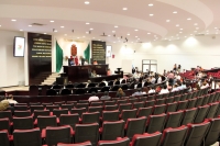 Jueves 21 de junio del 2012. Tuxtla Gutiérrez, Chiapas. Ausencias en el congreso local.
