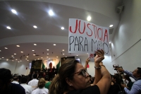 Lunes 1 de octubre del 2018. Tuxtla Gutiérrez. Esta tarde inician los trabajos de la LXVII legislatura chiapaneca con la protesta de los reporteros en torno a la muerte del periodista de Yajalón