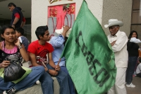 El Consejo Nacional de Organismos Rurales y Pesqueros anunció el inicio de la Caravana Campesina “Zapata Vive” por la Dignidad y los Derechos del Pueblo para exigir la liberación de presos políticos que finalizara el 10 de abril en la ciudad de México.