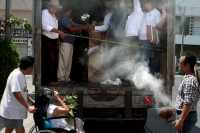 Domingo 29 de marzo del 2020. Tuxtla Gutiérrez. La procesión de las imágenes de la comunidad Zoque  inicia su de regreso hacia la Copoya sin que falten las previsiones para evitar contagios de Coronavirus.
