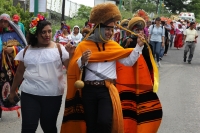 Viernes 14 de octubre del 2016. Tuxtla Gutiérrez. El colorido y alegría de las familias de la comunidad indígena zoque se presenta durante todas las festividades de esta cultura que se mantiene viva a pesar de los cambios que marcan las dinámicas sociales