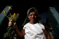 Jueves 14 de octubre. Copoya. (25 fotos)Las celebraciones de la Virgen del Rosario y Olaechea inicia esta mañana en la comunidad Copoya donde las autoridades tradicionales realizan las danzas y rezos según la etnia zoque para trasladar dentro de cajones p