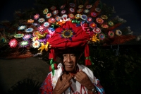 Jueves 14 de octubre. Copoya. (25 fotos)Las celebraciones de la Virgen del Rosario y Olaechea inicia esta mañana en la comunidad Copoya donde las autoridades tradicionales realizan las danzas y rezos según la etnia zoque para trasladar dentro de cajones p
