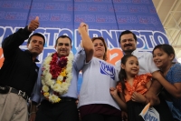 21 de agosto. Ernesto Cordero, como uno de los aspirantes a la candidatura del Partido Acción Nacional para las elecciones del 2012 donde se erigirá al presidente de México visita la ciudad de Tuxtla Gutiérrez donde se reúne con militantes de este partido