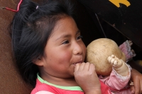 Miércoles 19 de agosto del 2015. San Cristóbal de las Casas. Después de años de silenciosa lucha aún existen comunidades como Corralito donde el abandono y olvido mantienen en la pobreza a sus pobladores.