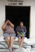 Lunes 27 de septiembre. Los muros de costales en las márgenes del río Sabinal ya son parte del paisaje urbano de la ciudad de Tuxtla Gutiérrez.
