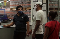 Domingo 17 de mayo del 2020. En los almacenes de la ciudad durante la contingencia de salud provocada por el virus Covid-19