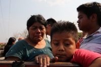 Domingo 5 de mayo del 2013. Venustiano Carranza. Pobladores de esta comunidad sufrieron la violencia ocasionada entre militantes de las diferentes facciones de la OCEZ quienes se enfrentaron esta mañana, provocando el desplazamiento de unas 40 familias, u