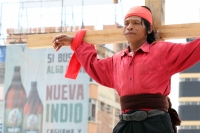 Lunes 3 de octubre. Indígenas crucificados.
