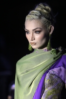 Martes 28 de noviembre del 2017. Tuxtla Gutiérrez. Danfe es la muestra de diseño de modas presentada esta noche por el diseñador chiapaneco Paco Mayorga durante la velada en la Calzada de los Hombres Ilustres. Martes 28 de noviembre del 2017. Tuxtla Gutiérrez. Danfe es la muestra de diseño de modas presentada esta noche por el diseñador chiapaneco Paco Mayorga durante la velada en la Calzada de los Hombres Ilustres.