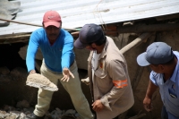 20210702. San Fernando. Familias afectadas por el derrumbe durante las lluvias de las últimas horas