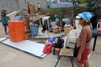 Martes 27 de mayo del 2014. Tuxtla Gutiérrez. Las fuerzas policiacas del estado de Chiapas acompañan el desalojo de los predios invadidos en las cercanías del fraccionamiento Vida Mejor y que los colonos denominan Colonia Manuel Velazco