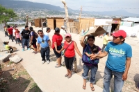 Martes 27 de mayo del 2014. Tuxtla Gutiérrez. Las fuerzas policiacas del estado de Chiapas acompañan el desalojo de los predios invadidos en las cercanías del fraccionamiento Vida Mejor y que los colonos denominan Colonia Manuel Velazco