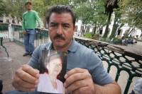 Lunes 23 de agosto. Familiares de la señora Irene Cabrera López denuncian su desaparición en conferencia de prensa esta mañana en la ciudad de San Cristóbal de las Casas.