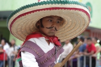 Viernes 20 de noviembre del 2015. Tuxtla Gutiérrez. Aspectos del desfile conmemorativo a la Revolución Mexicana, esta mañana en la capital del estado de Chiapas.
