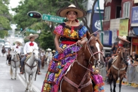 Viernes 20 de noviembre del 2015. Tuxtla Gutiérrez. Aspectos del desfile conmemorativo a la Revolución Mexicana, esta mañana en la capital del estado de Chiapas.
