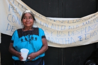 20240130. Tuxtla. Familias desplazadas del municipio de Santa Martha Chenalho protestan esta mañana en la capital del estado de Chiapas.