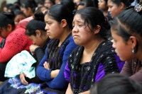 Miércoles 17 de octubre del 2018. Tuxtla Gutiérrez. Los desplazados de las comunidades de Los Altos de Chiapas no son atendidos en el congreso chiapaneco por lo que continuaran con las protestas en el centro de la ciudad. Miércoles 17 de octubre del 2018. Tuxtla Gutiérrez. Los desplazados de las comunidades de Los Altos de Chiapas no son atendidos en el congreso chiapaneco por lo que continuaran con las protestas en el centro de la ciudad.