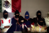Así iniciaban los primeros dialogos del EZLN en la Caterdral de la Paz en San Cristóbal de las Casas.