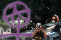 Miércoles 29 de julio del 2020. Tuxtla Gutiérrez. Feministas de la capital del estado de #Chiapas protestan en las instalaciones del Congreso en contra de la iniciativa de abrir la legislación a los padres de familia para decidir sobre la educación sexual Miércoles 29 de julio del 2020. Tuxtla Gutiérrez. Feministas de la capital del estado de #Chiapas protestan en las instalaciones del Congreso en contra de la iniciativa de abrir la legislación a los padres de familia para decidir sobre la educación sexual