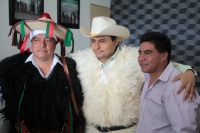 Miércoles 11 de abril del 2018. Tuxtla Gutiérrez. Continúa el registro de candidatos a las representaciones populares para la contienda electoral de este año en el estado de Chiapas. En la imagen el aspirante Mario Santis recibe su constancia por el P