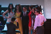 Sábado 2 de septiembre del 2012. Tuxtla Gutiérrez, Chiapas. El Polemico Doctor Rubí durante la final del concurso de belleza se hace acompañar de las bellas que protagonizaron la información entorno al concurso chiapaneco. Franchutti quien ganara el certa