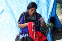 Miércoles 3 de octubre del 2018. Tuxtla Gutiérrez. Las familias de indí­genas desplazados del Ejido Puebla de Chenalho regresan al plantón en la Plaza Central de la capital del estado de Chiapas.