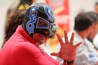 Jueves 26 de septiembre del 2013. Tuxtla Gutiérrez. Los organizadores de la Guerra de Leyendas 2 durante la rueda de prensa de esta semana se declararon listos para la función de lucha libre que se realizara en los siguientes días.