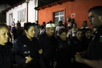 Martes 8 de agosto del 2017. Chiapa de Corzo. Los siete policías retenidos durante los enfrentamientos entre manifestantes y las corporaciones policiacas durante la llegada de EPN son liberados durante las primeros minutos de esta madrugada.