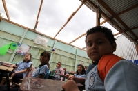 Miércoles 14 de mayo del 2014. Chiapa de Corzo. Las condiciones de precariedad de las aulas de la primaria Jaime Sabines en la Colonia Jardines del Grijalva han sido elevadas por los fuertes vientos de la víspera por lo que se espera que se suspendan las 