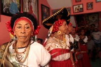 Jueves 29 de junio del 2019. Tuxtla Gutiérrez. El Baile de las Espuelas o Tonguy Etsé. Los participantes de este rito costumbrista recorren las casas de las familias que guardan las costumbres de la etnia zoques Jueves 29 de junio del 2019. Tuxtla Gutiérrez. El Baile de las Espuelas o Tonguy Etsé. Los participantes de este rito costumbrista recorren las casas de las familias que guardan las costumbres de la etnia zoques