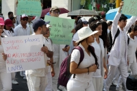 Miércoles 8 de mayo del 2019. Tuxtla Gutiérrez. Estudiantes de medicina de la UNACH buscan oportunidades de trabajo en Chiapas.