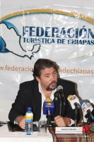 Viernes 23 de diciembre. Carencias en Turismo. Tuxtla Gutiérrez, Chiapas. Mauricio Penagos y Mario Santillán de la Federación Turística de Chiapas hablan en conferencia de prensa sobre las carencias de infraestructura y comunicaciones en Tuxtla y en el es