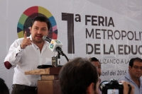 Martes 12 de abril del 2016. Tuxtla Gutiérrez. Este medio día se lleva a cabo la 1a Feria Metropolitana de la Educación en la capital del estado de Chiapas. (Fernando Castellanos)